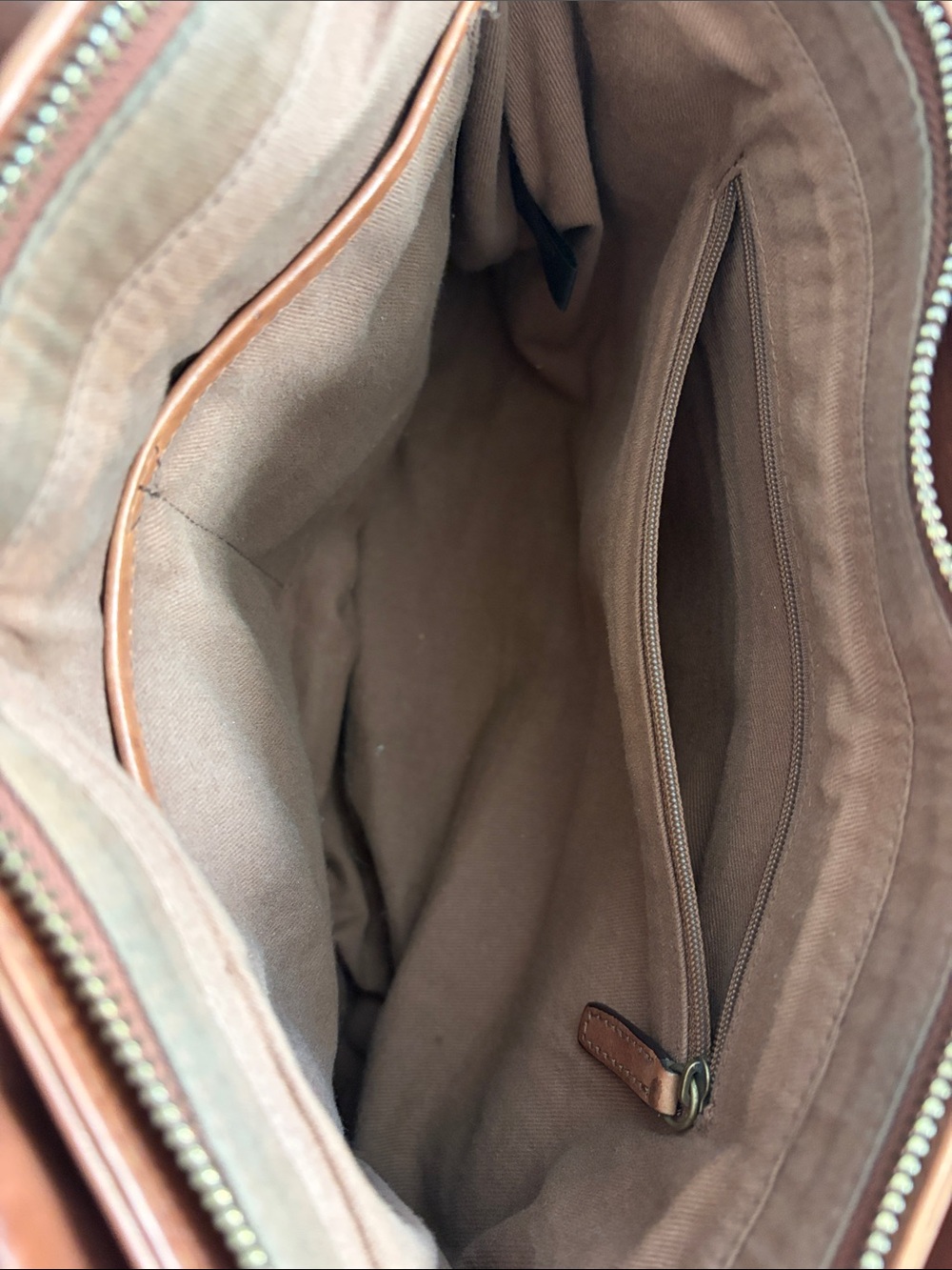 Classic Brown Leather Tote Bag - Picture 13 of 13